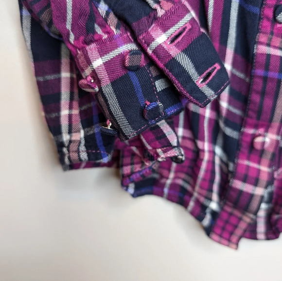 Chico's Purple Navy Ruffled Plaid Button Down Blouse Size 2 - Large Womens - Picture 11 of 11